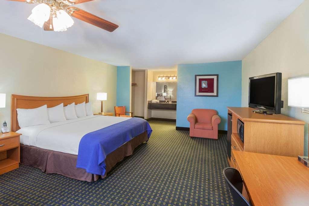 Travelodge By Wyndham Natchitoches Quarto foto